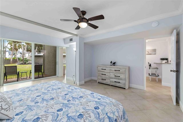 5260 GULF OF MEXICO DRIVE 401, Longboat Key, FL 34228