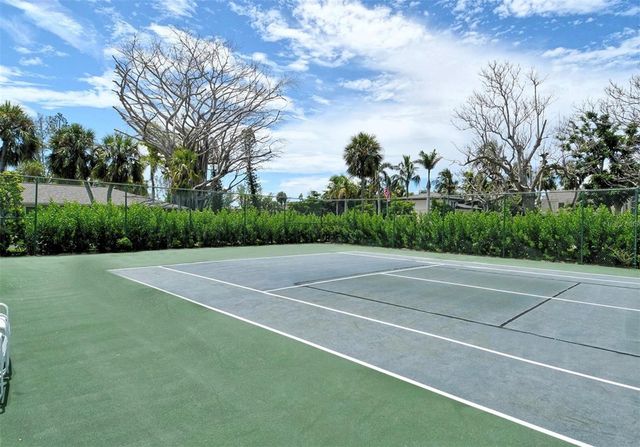 5260 GULF OF MEXICO DRIVE 401, Longboat Key, FL 34228