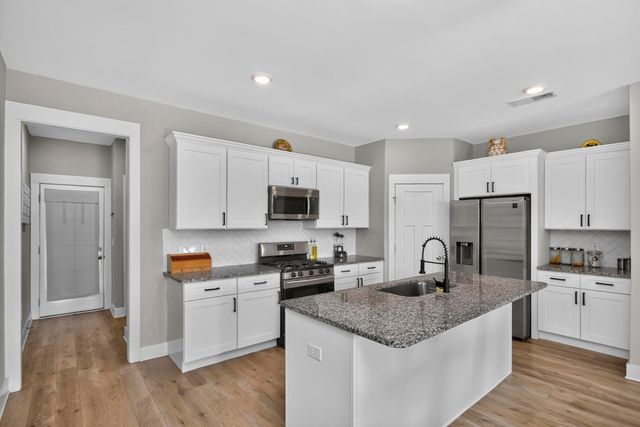 1525 White Tip Ln, Antioch, TN 37013