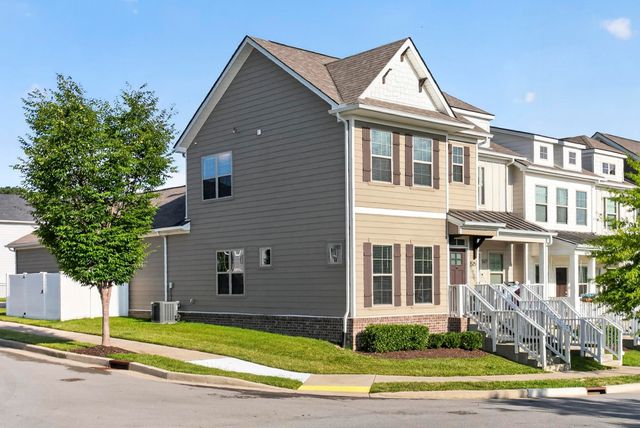 1525 White Tip Ln, Antioch, TN 37013