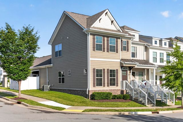1525 White Tip Ln, Antioch, TN 37013