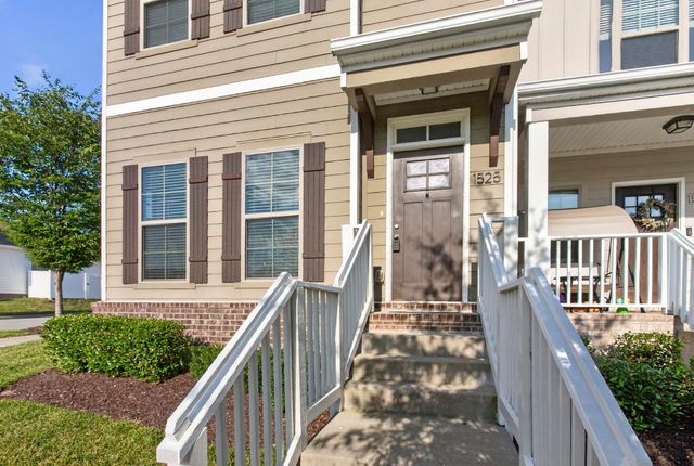 1525 White Tip Ln, Antioch, TN 37013