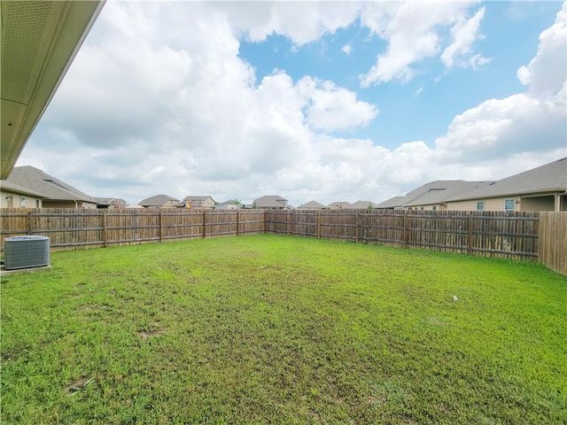 11924 Riparian RD, Manor, TX 78653