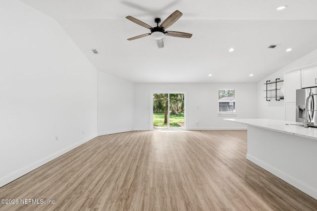5182 BEIGE Street, Jacksonville, FL 32258