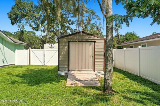 5182 BEIGE Street, Jacksonville, FL 32258