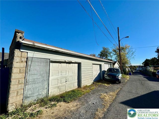 137 East Nesquehoning Street, Easton, PA 18042