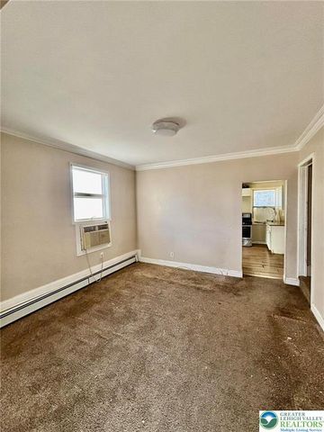 137 East Nesquehoning Street, Easton, PA 18042