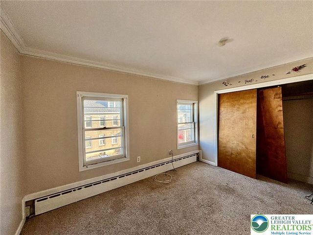 137 East Nesquehoning Street, Easton, PA 18042