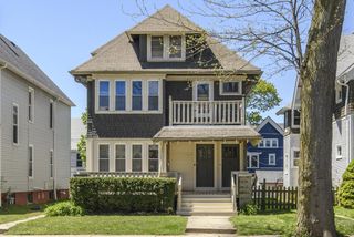 2733 Downer AVENUE #2735, Milwaukee, WI 53211