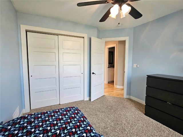 157 Bent Creek Drive, Marion, IA 52302