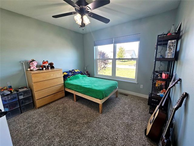 157 Bent Creek Drive, Marion, IA 52302