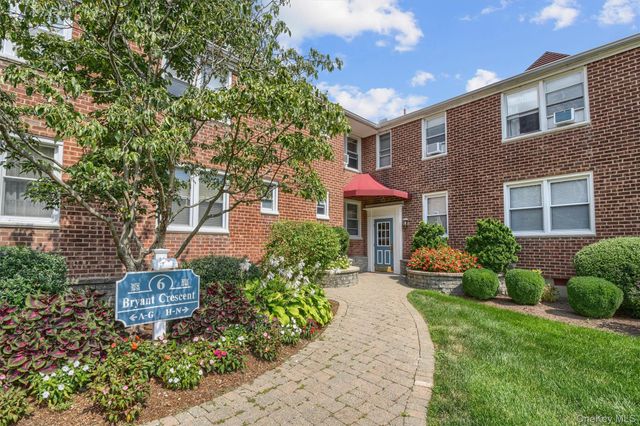 6 Bryant Crescent 1H, White Plains, NY 10605