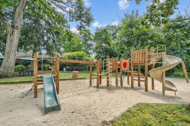 6 Bryant Crescent 1H, White Plains, NY 10605