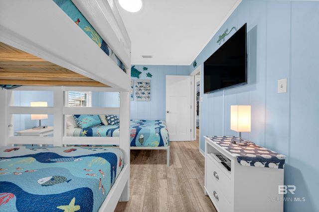 437 E Buchanan Court, Gulf Shores, AL 36542