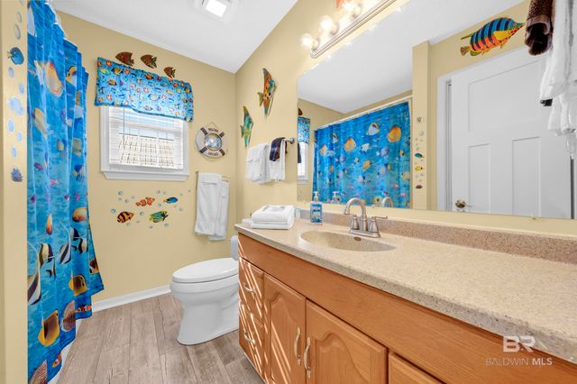 437 E Buchanan Court, Gulf Shores, AL 36542