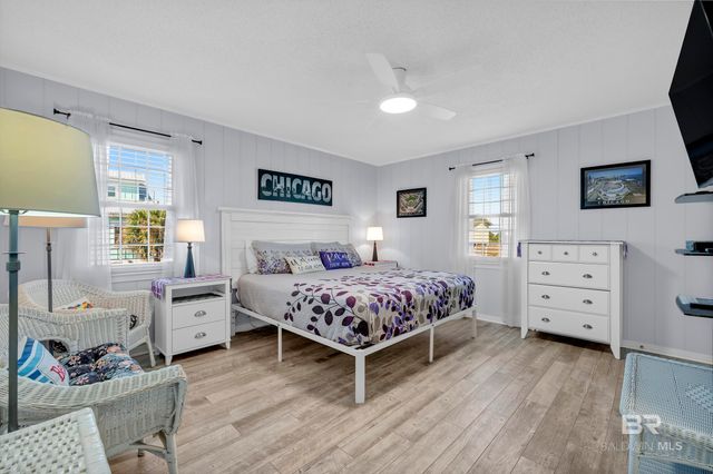 437 E Buchanan Court, Gulf Shores, AL 36542