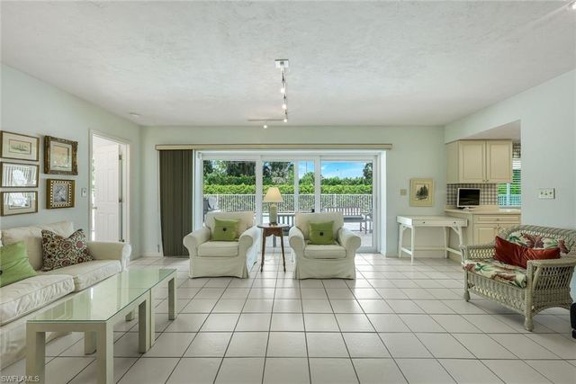 1839 Imperial Golf Co BLVD, Naples, FL 34110
