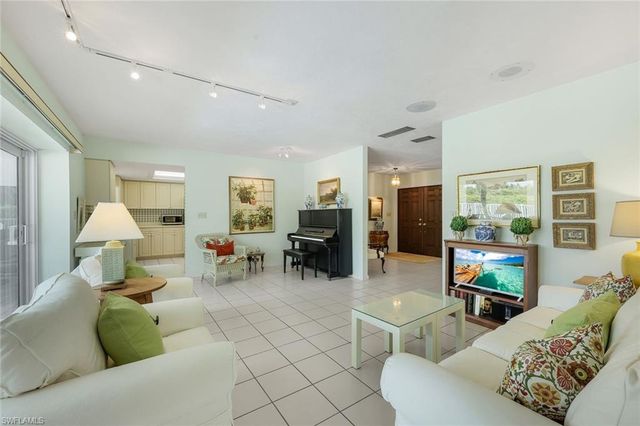 1839 Imperial Golf Co BLVD, Naples, FL 34110