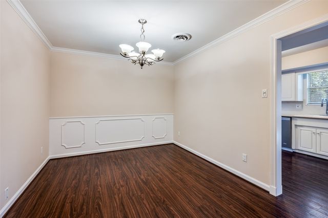 6113 Trail Lake Drive, Fort Worth, TX 76133