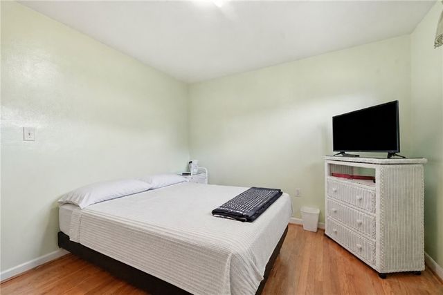 100 Burbank Dr, Hempfield Twp, PA 15642