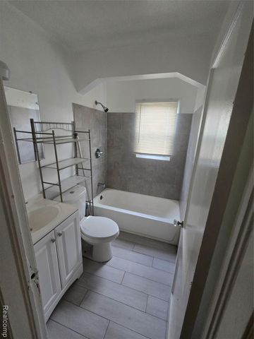 19035 Fielding Street, Detroit, MI 48219