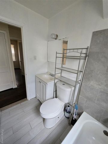 19035 Fielding Street, Detroit, MI 48219