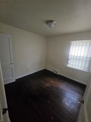 19035 Fielding Street, Detroit, MI 48219