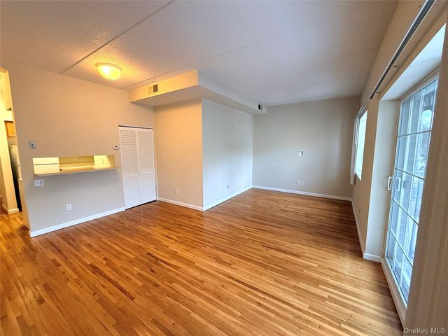 70 Lime Kiln Road 1A, Tuckahoe, NY 10707