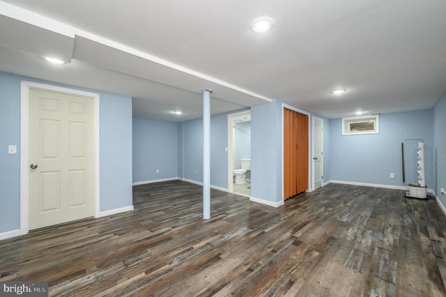 11 BROOK RD, Kendall Park, NJ 08824