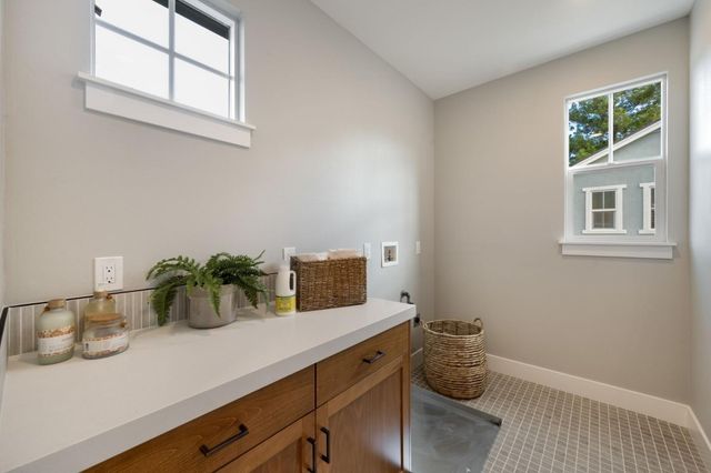 4910 Vivi Place, San Jose, CA 95124