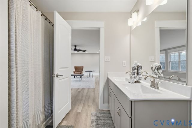 11532 Kings Pond Dr, Providence Forge, VA 23140