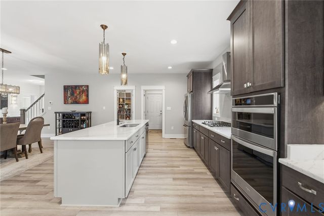 11532 Kings Pond Dr, Providence Forge, VA 23140