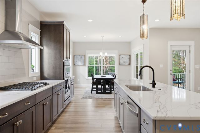 11532 Kings Pond Dr, Providence Forge, VA 23140