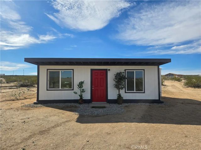 68423 Rainier, 29 Palms, CA 92277