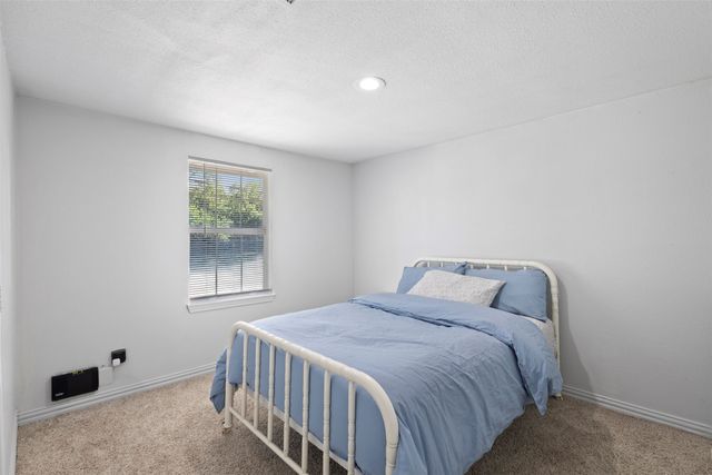 215 E 3rd Street, Ferris, TX 75125
