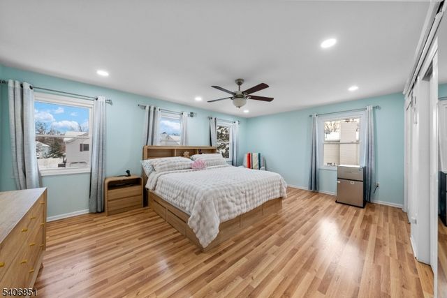 62 Longfield Dr, Hillsborough Twp., NJ 08844