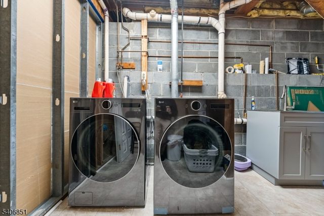 62 Longfield Dr, Hillsborough Twp., NJ 08844