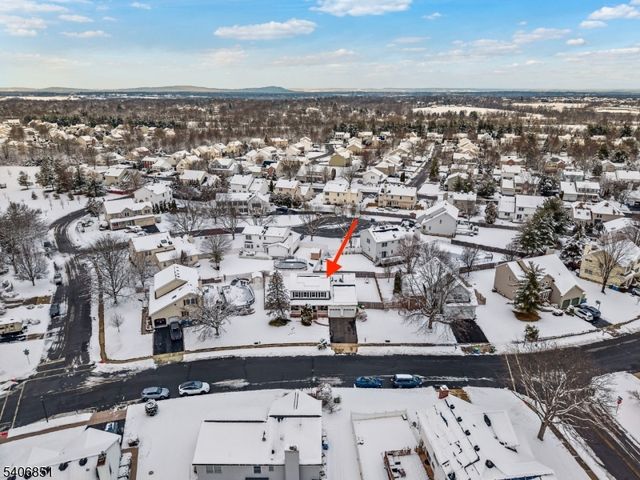 62 Longfield Dr, Hillsborough Twp., NJ 08844