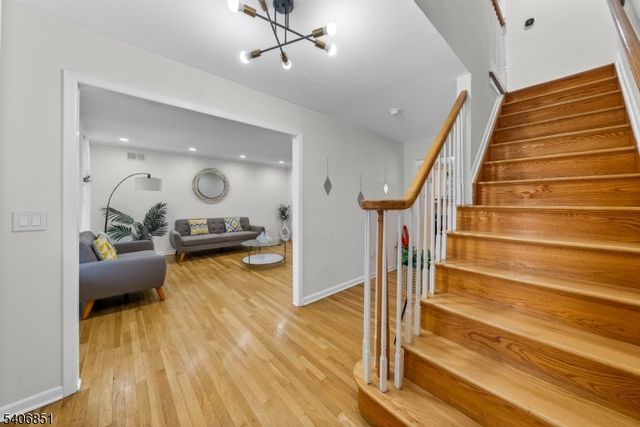 62 Longfield Dr, Hillsborough Twp., NJ 08844