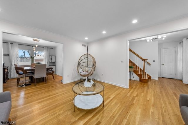 62 Longfield Dr, Hillsborough Twp., NJ 08844