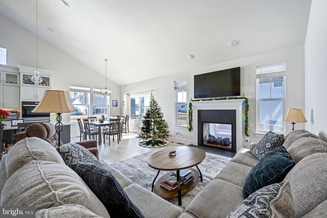 35028 BLACK WALNUT DR, Lewes, DE 19958