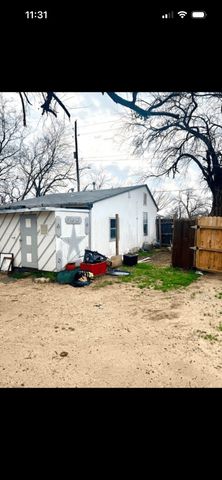 605 S Bradshaw Street, Denton, TX 76205