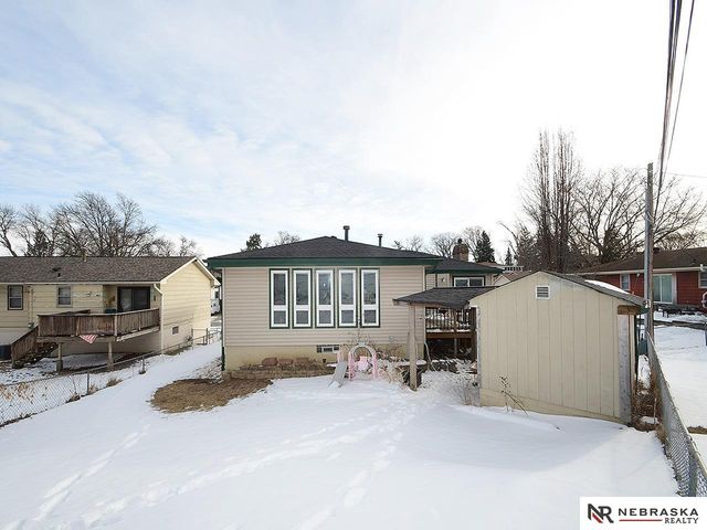 5330 S 91st Street, Omaha, NE 68127