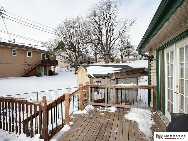 5330 S 91st Street, Omaha, NE 68127