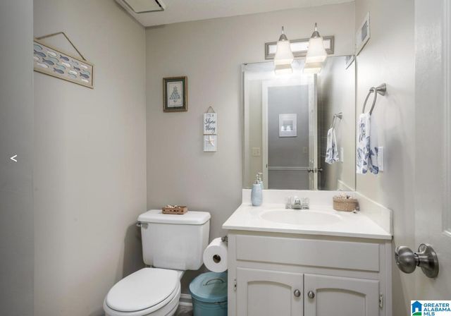 1032 FAIRFAX DRIVE, Tuscaloosa, AL 35406