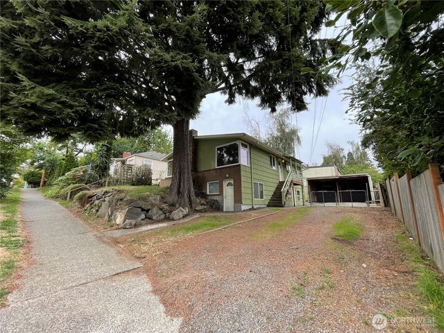 1706 NE 82nd St, Seattle, WA 98115