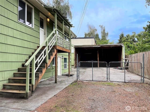 1706 NE 82nd St, Seattle, WA 98115