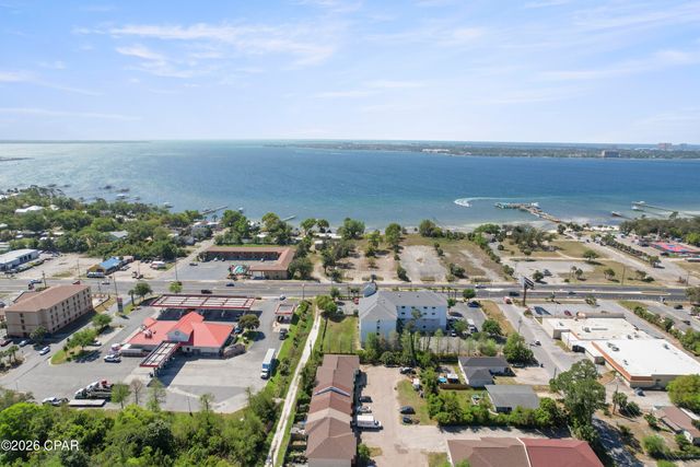 4455 W 19th Street 16, Panama City, FL 32405