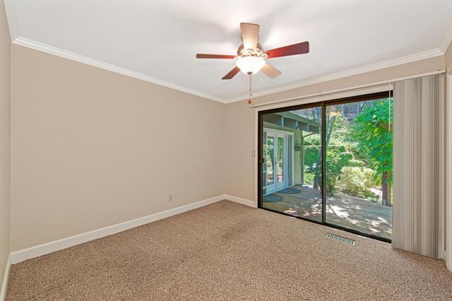 5125 Thomas Dr, Auburn, CA 95602