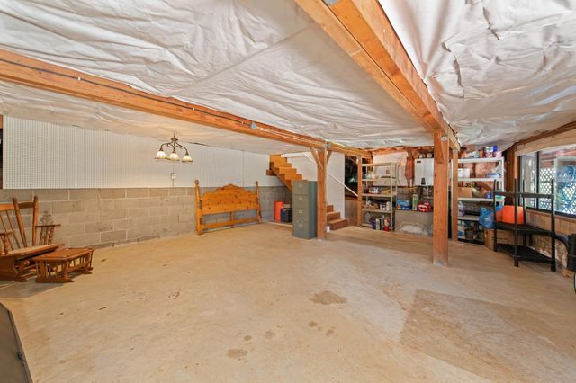 5125 Thomas Dr, Auburn, CA 95602